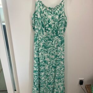 Reitmans Green and White Cowl Neck Maxi Sundress